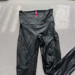 M spanx faux leather leggings